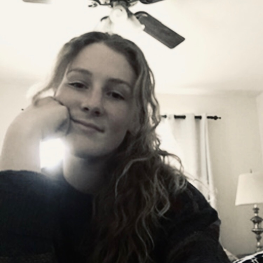 Meet your Posher, Hannah